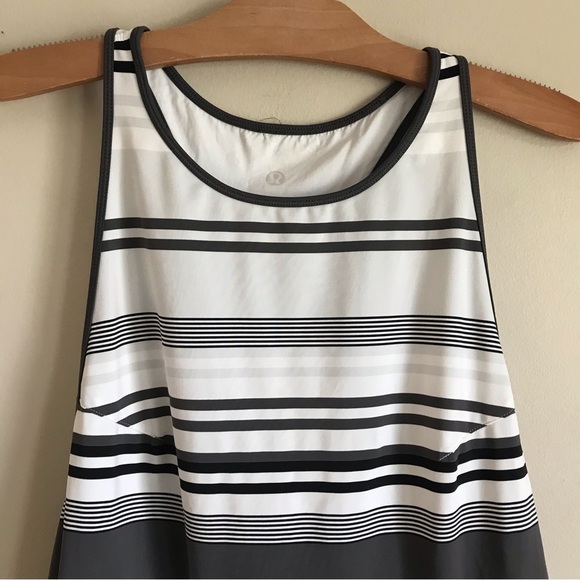 Lululemon Blissed Out Tank Dress Mini Racerback White Black Stripes Lightweight - Picture 4 of 8